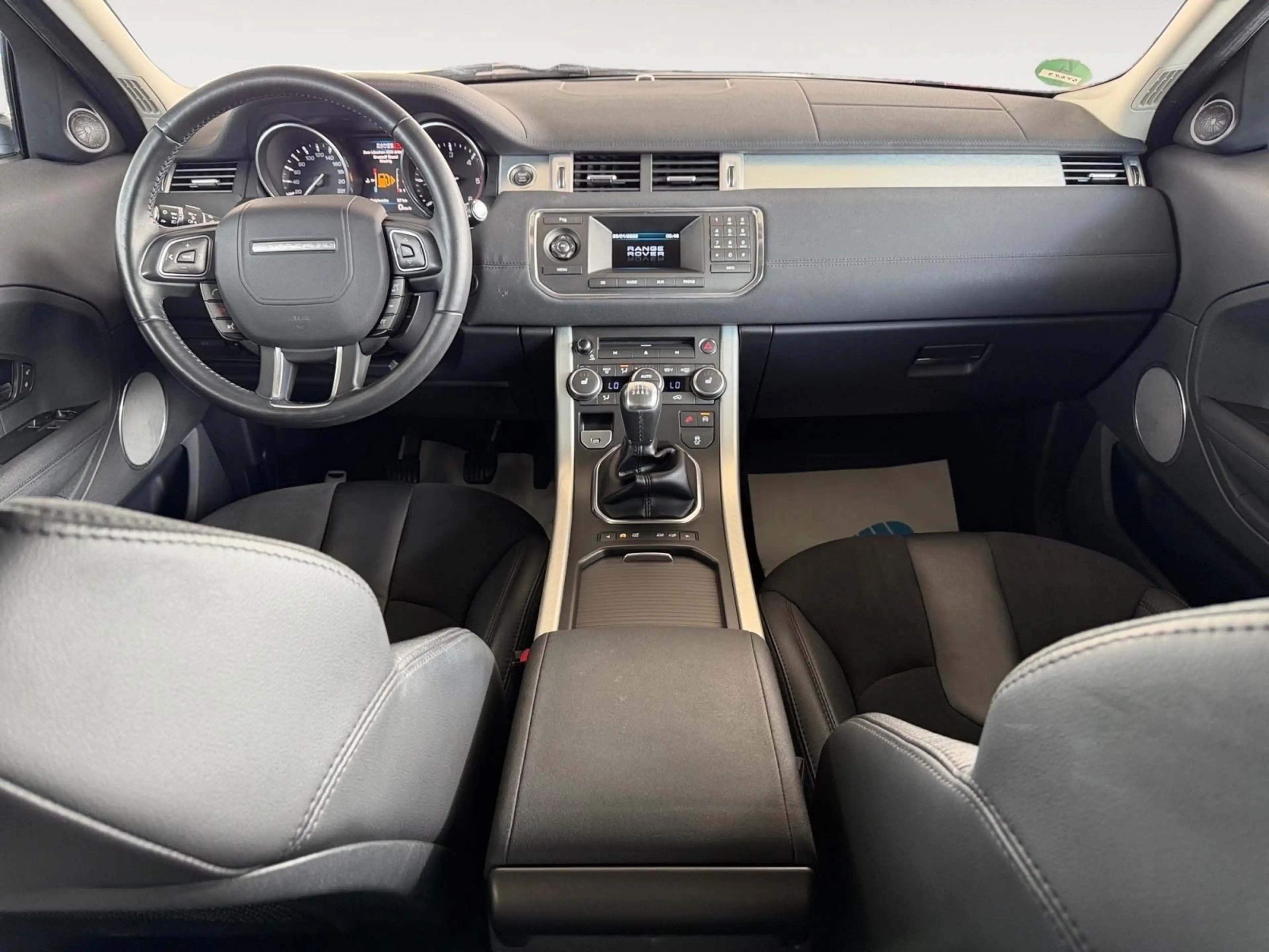 Land Rover Range Rover Evoque Pure — photo 9