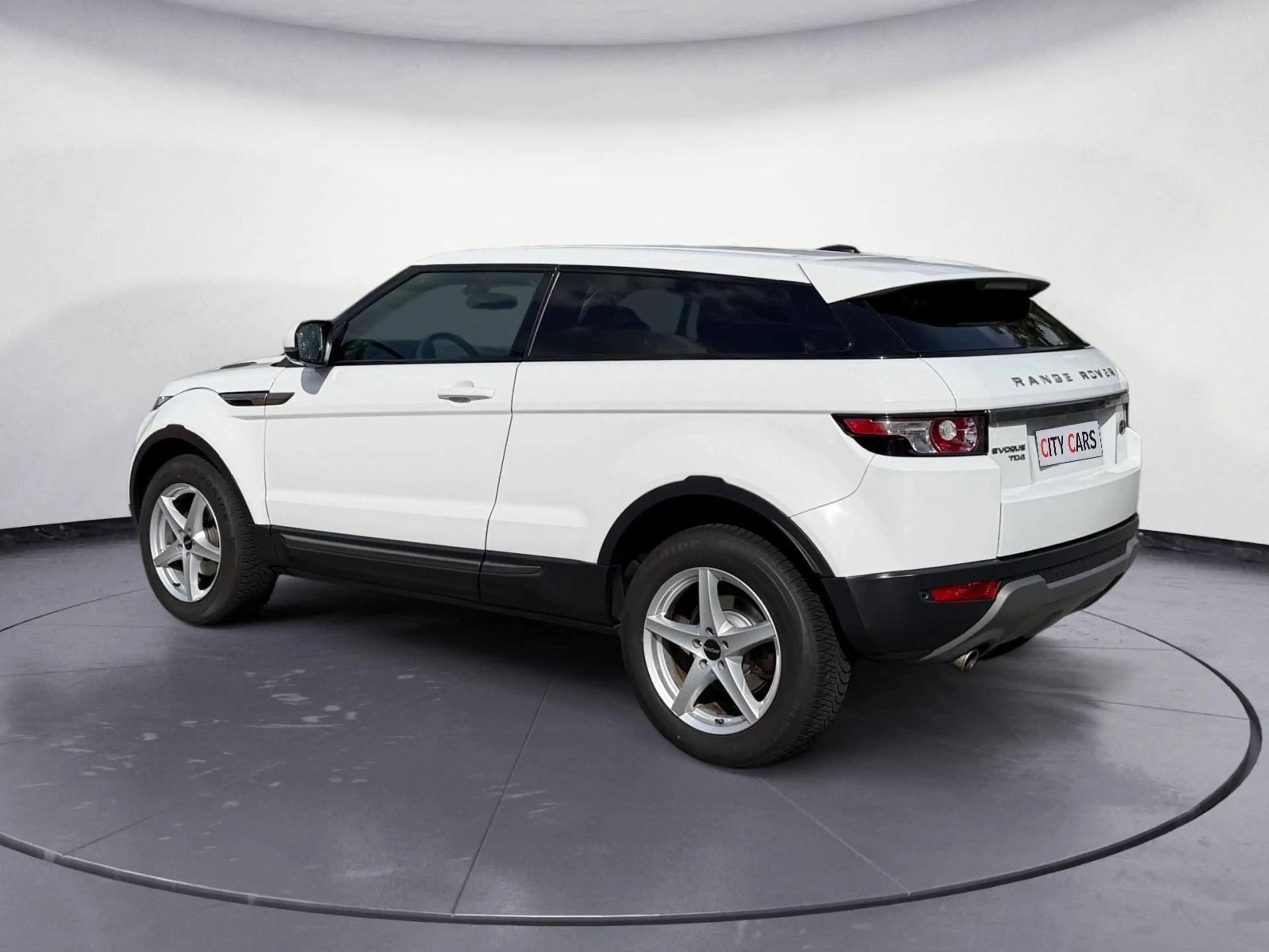 Land Rover Range Rover Evoque Pure — photo 5