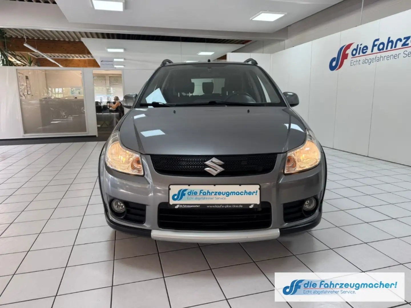 Suzuki SX4 Streetline Club 1.6 Klima TÜV 03/27 SHZ Grau - 2