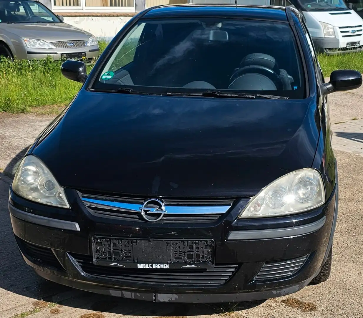 Opel Corsa 1.4 Twinport Cool Schwarz - 1