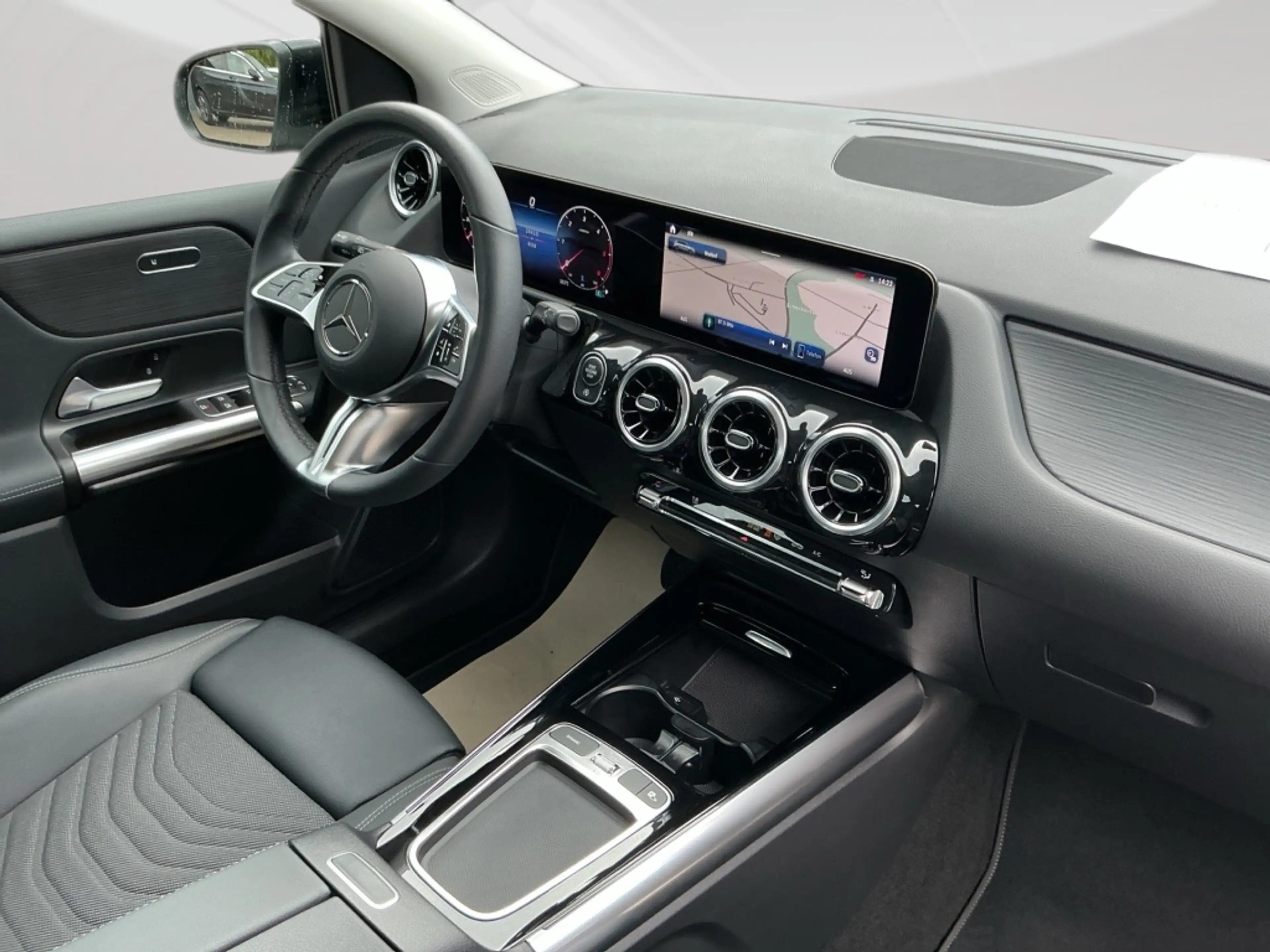 Mercedes-Benz B 200 d PROGRESSIVE AHK DISTR KAMERA SPUR PDC — photo 11