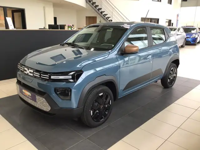 Dacia Spring AUTOMAAT BJ01/2025 3666KM NAVI CARPLAY RADIO AIRCO