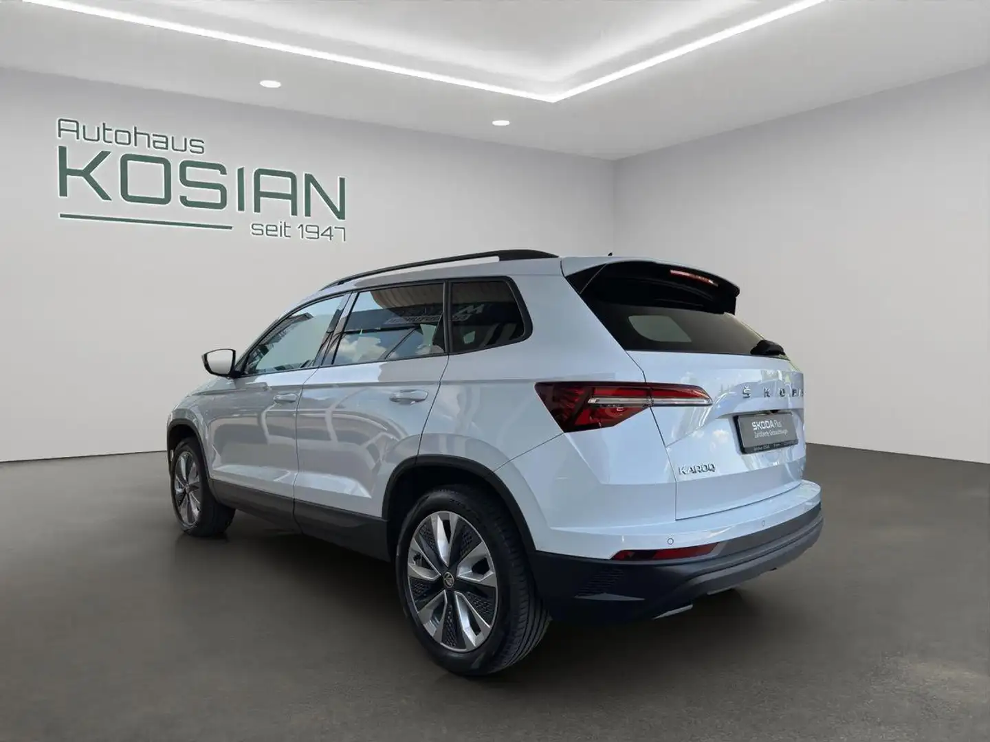 Skoda Karoq STYLE 2.0 TDI 4x4 DSG NAVI+LED+KAMERA+ Weiß - 2