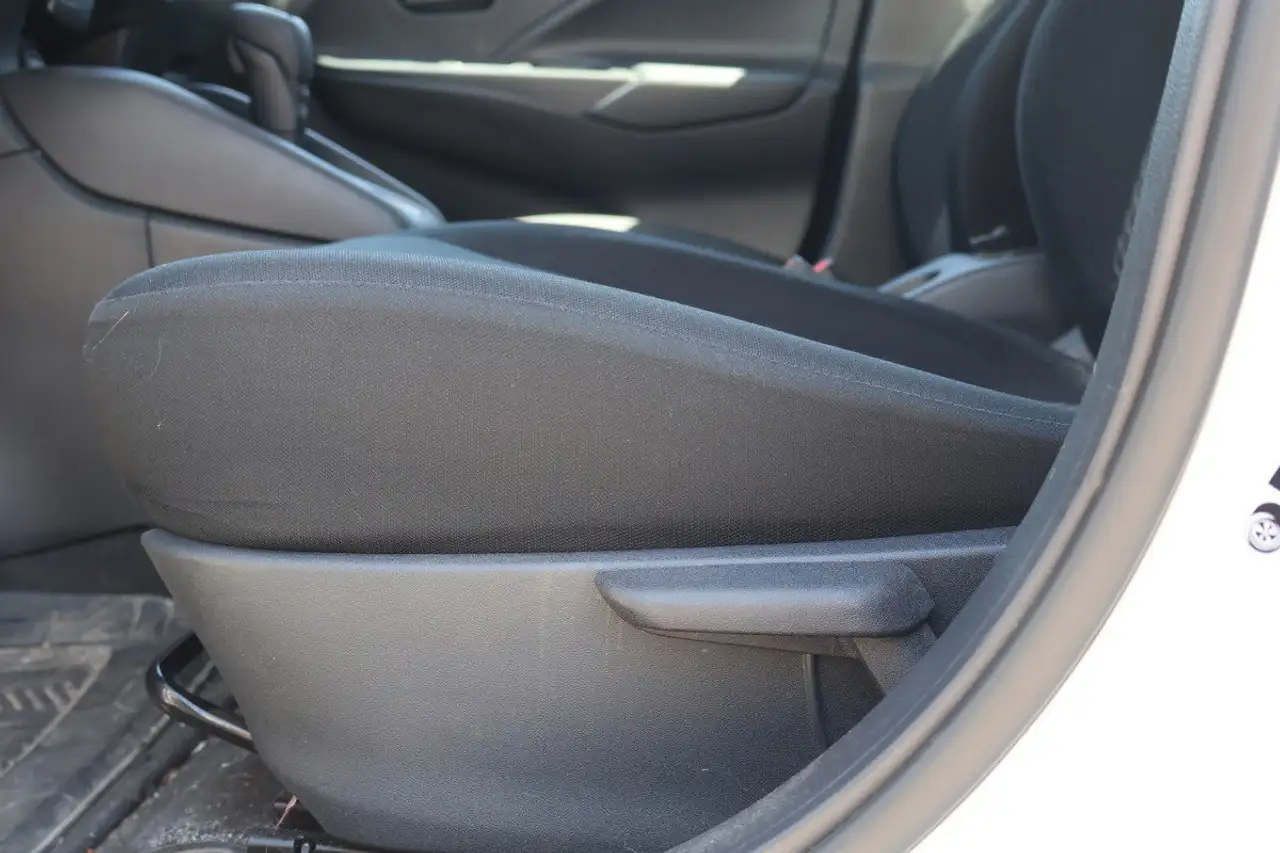 Nissan Versa fotografie Nissan Versa