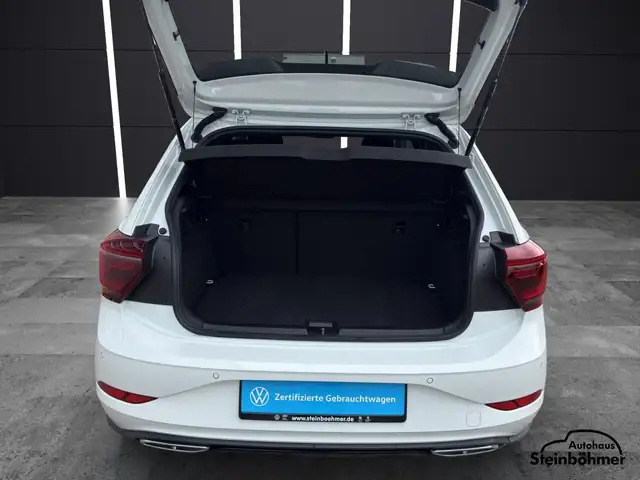 Volkswagen Polo view 6