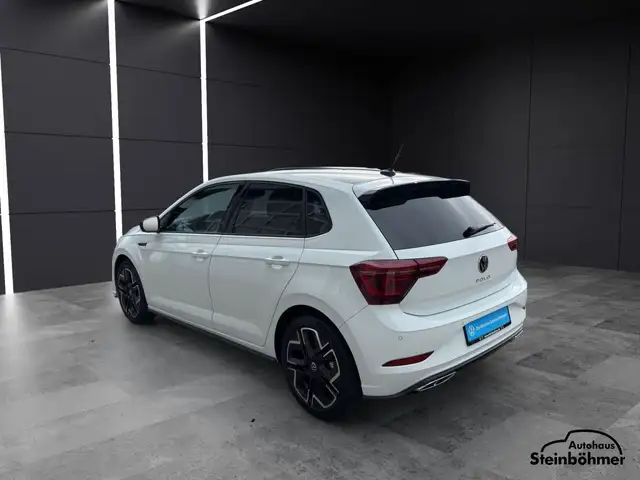 Volkswagen Polo view 4