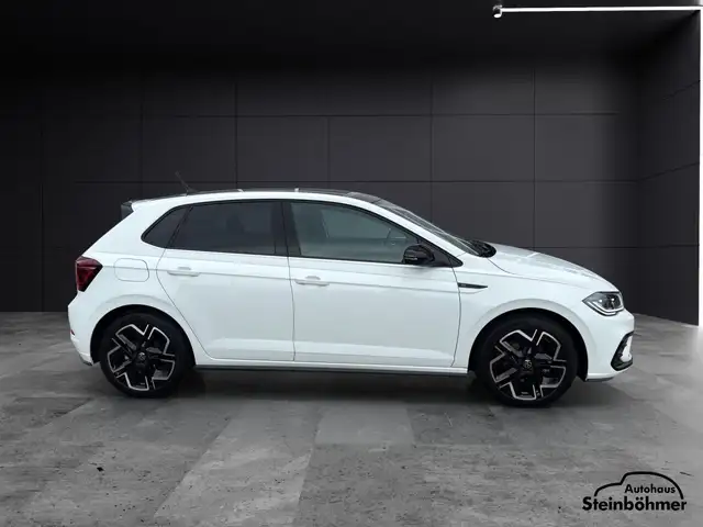 Volkswagen Polo view 8