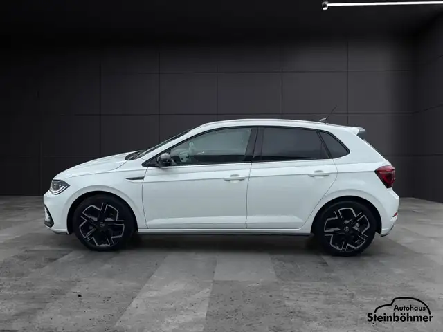Volkswagen Polo view 3