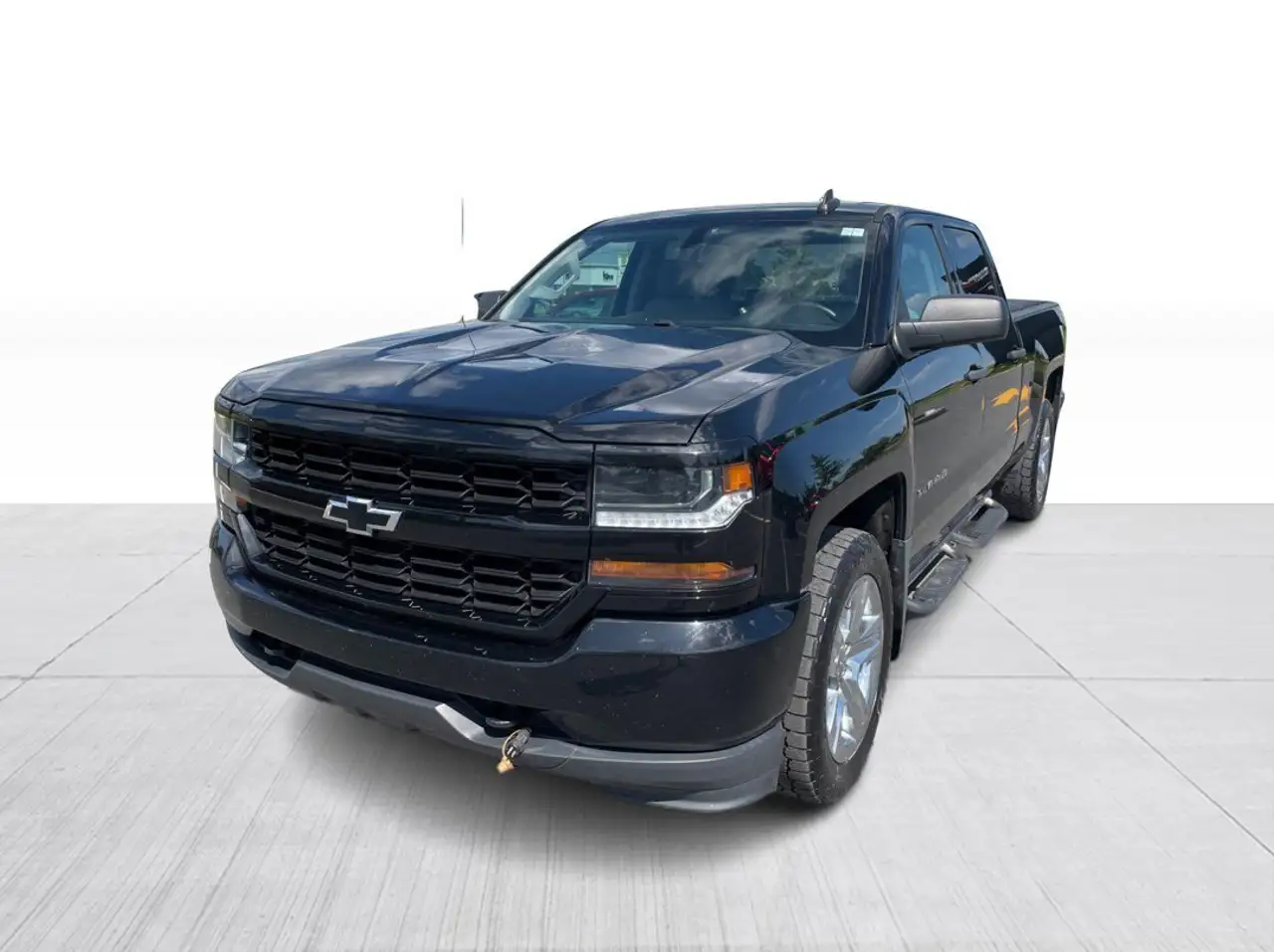 Chevrolet Silverado 1500 photo Chevrolet Silverado 1500