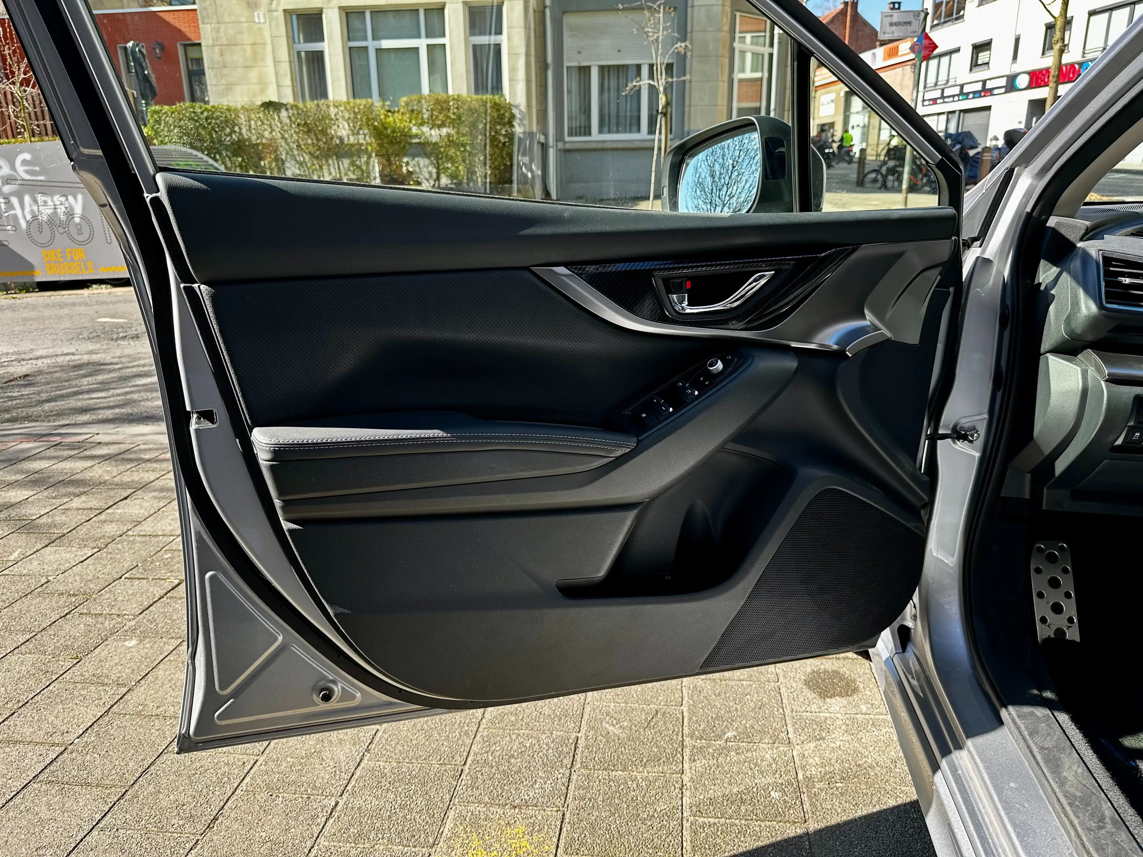Subaru Impreza 1.6i AWD Comfort Lineartr.CVT/PANO/CAM/GAR12MOIS — photo 9