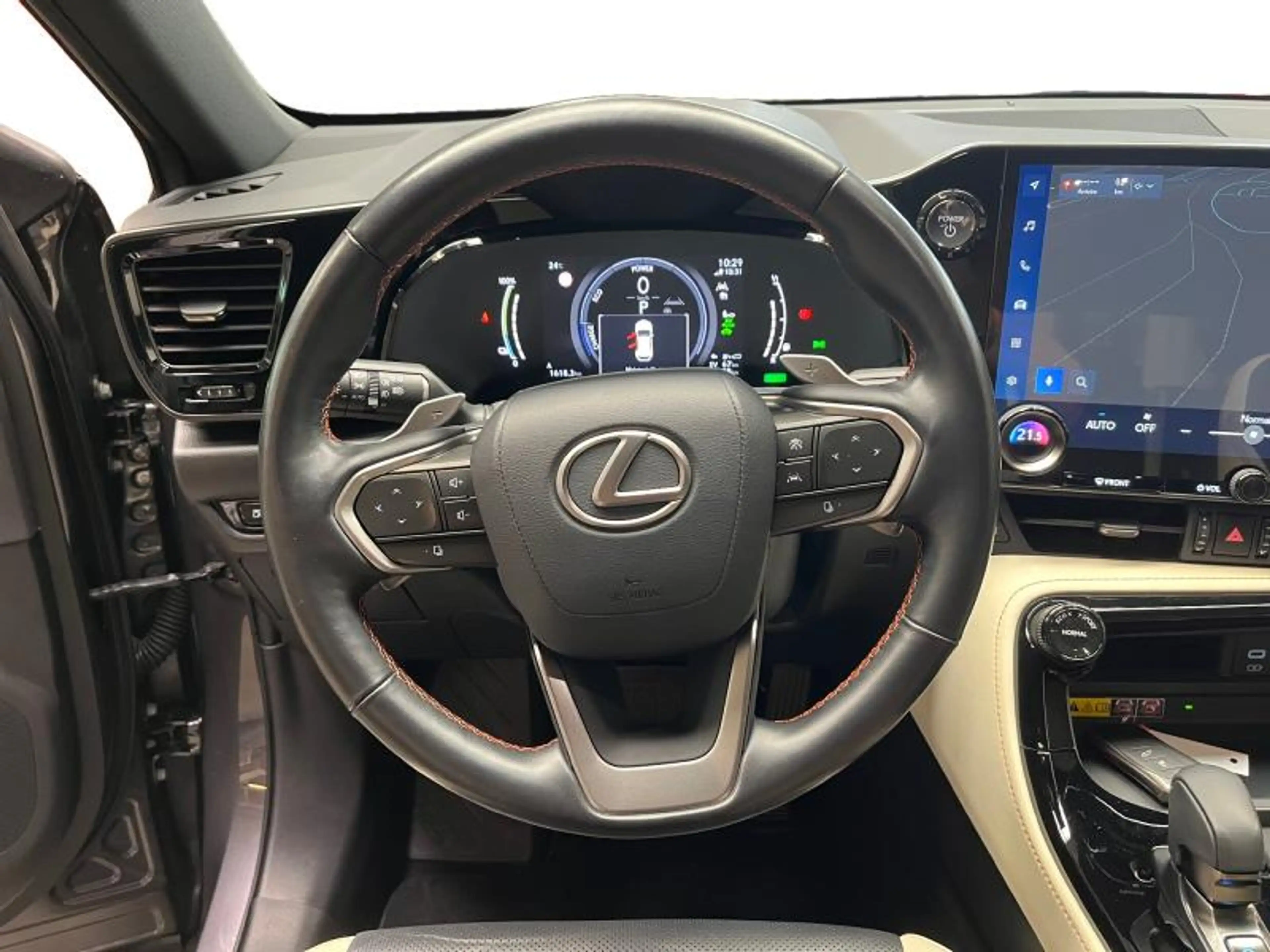 Lexus NX 450h+ PHEV PRIVILEGE LINE — photo 13
