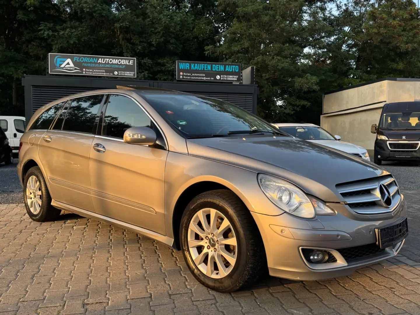 Mercedes-Benz R 320 R-Klasse L CDI 4Matic 7 Sitze/Leder/Xenon Złoty - 2