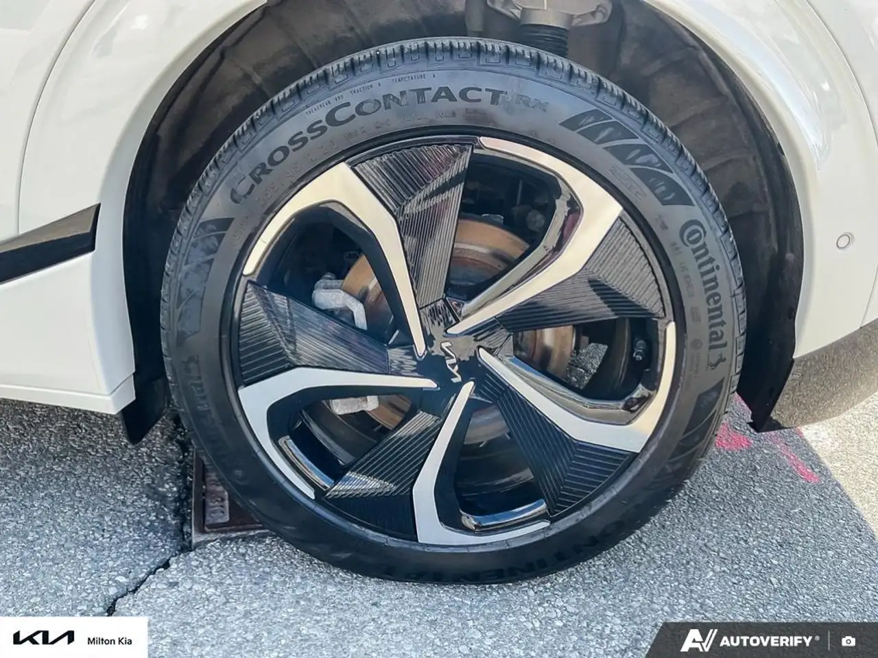 Kia EV6 снимка Kia EV6