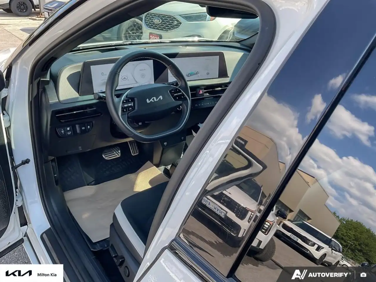 Kia EV6 снимка Kia EV6