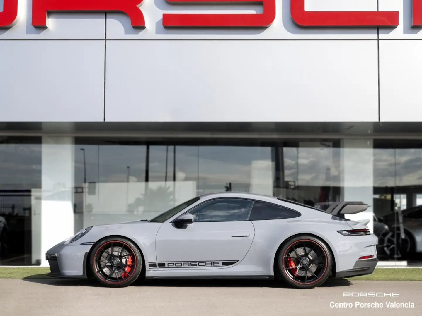 Porsche 992 GT3 PDK Gris - 2