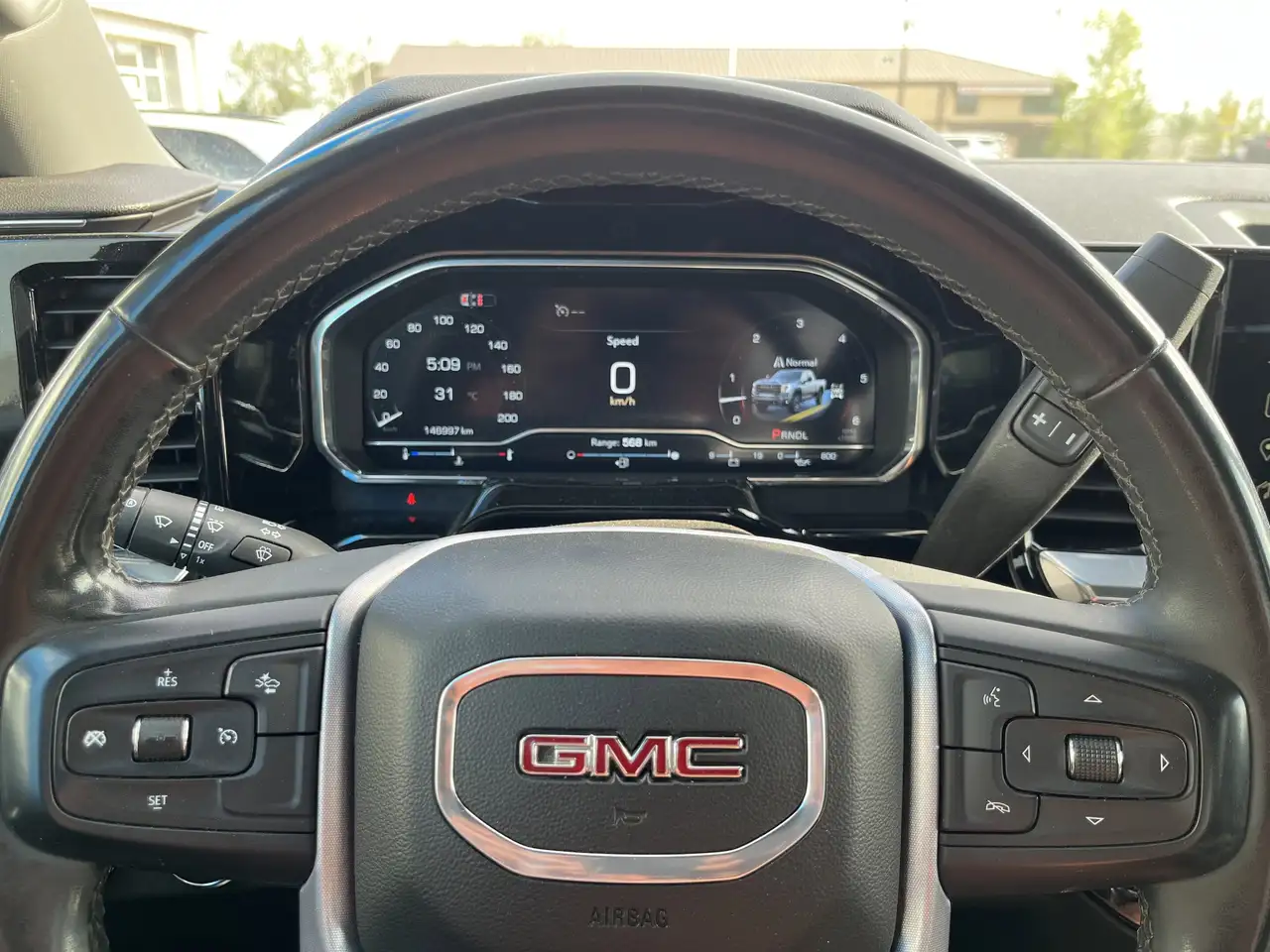 GMC Sierra 3500HD снимка GMC Sierra 3500HD
