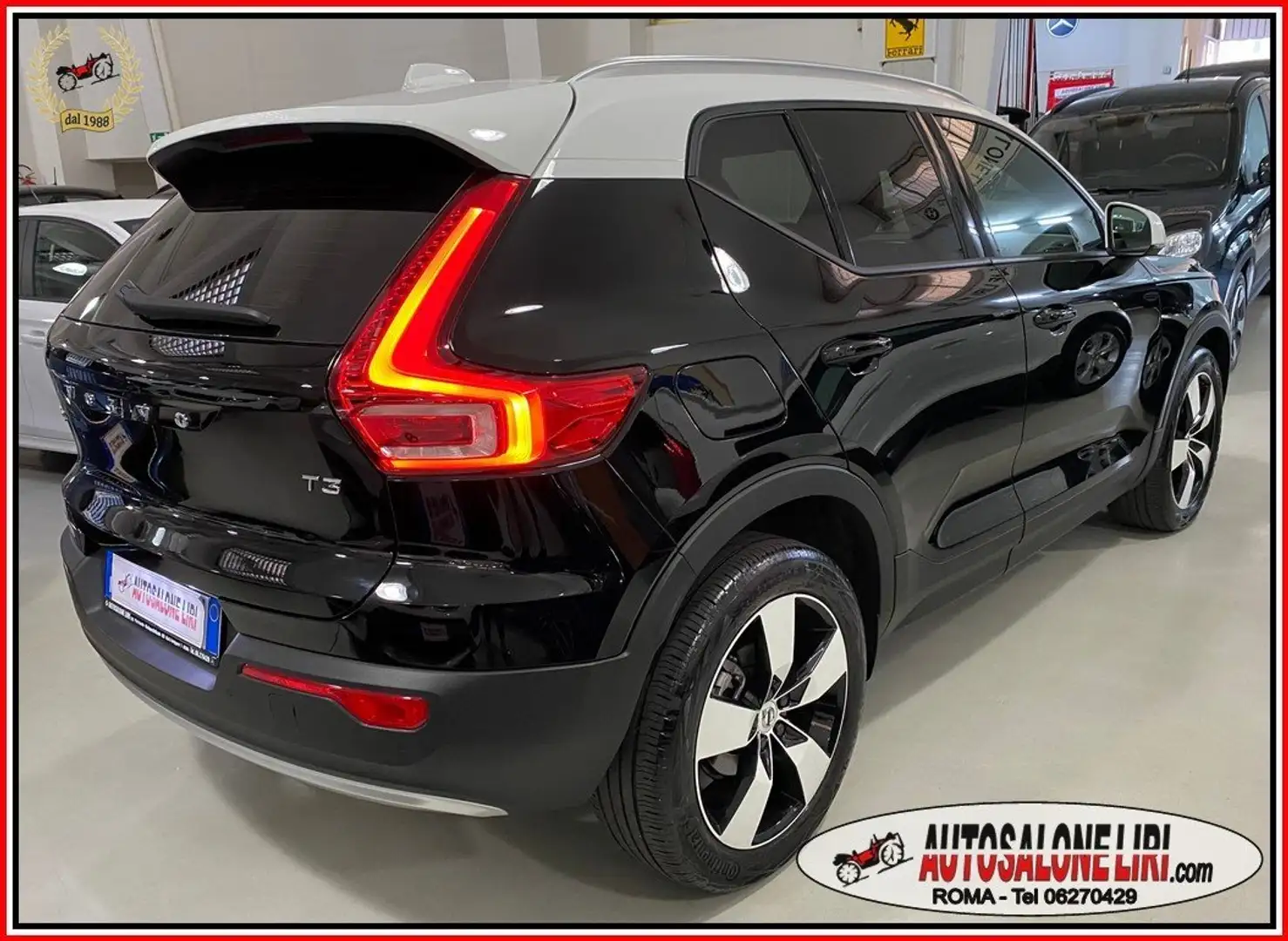 Volvo XC40 1.5 T3 Momentum Pro 163cv AUTOMATICA NAVI/LED/PDC Zwart - 2
