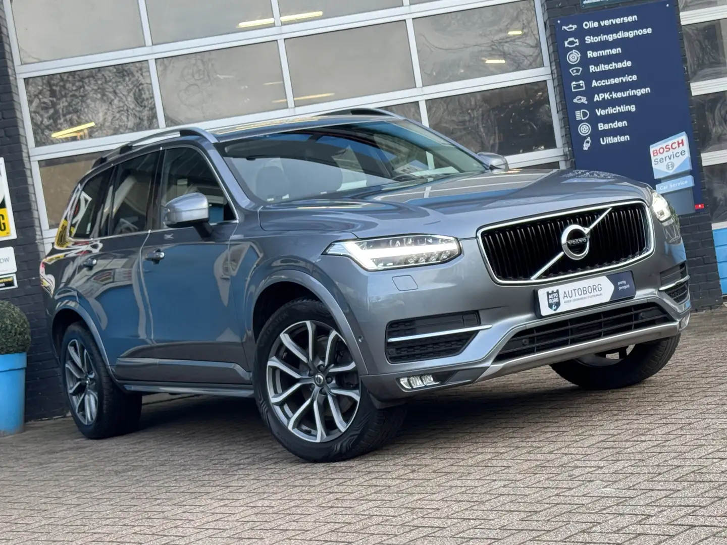 Volvo XC90 2.0 D5 AWD Momentum Prijs Inclusief Onderhoud & 12 Grijs - 2