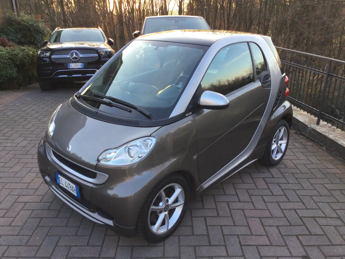 smart forTwo Fortwo 1.0 mhd Pulse 71cv FL Gris - 1
