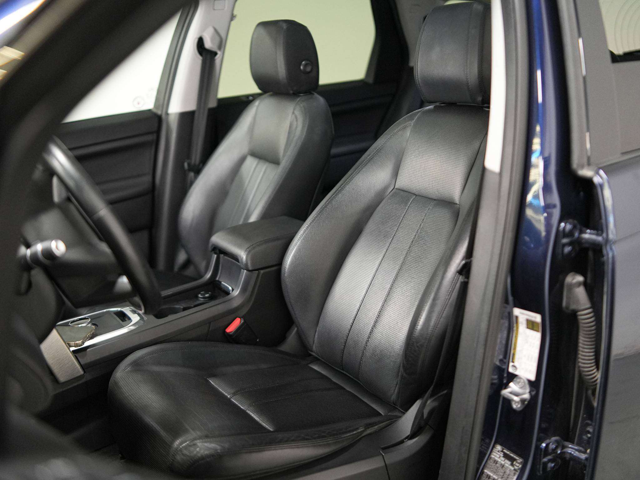 used 2016 Land Rover Discovery Sport car, priced at $16,900