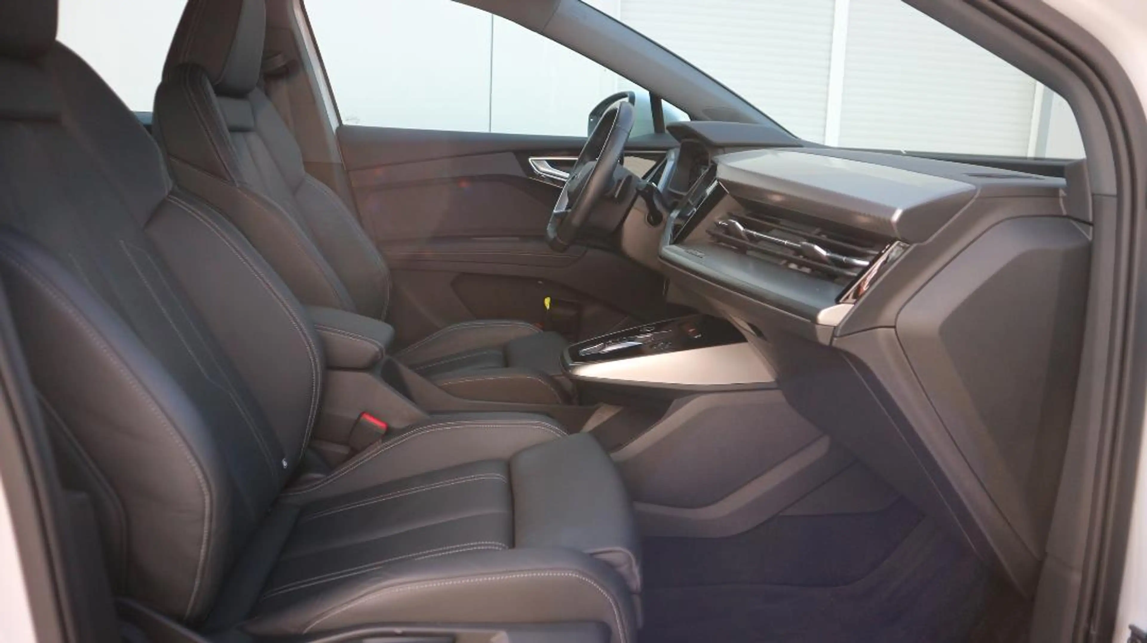 Audi Q4 e-tron 50 QUATTRO — photo 6