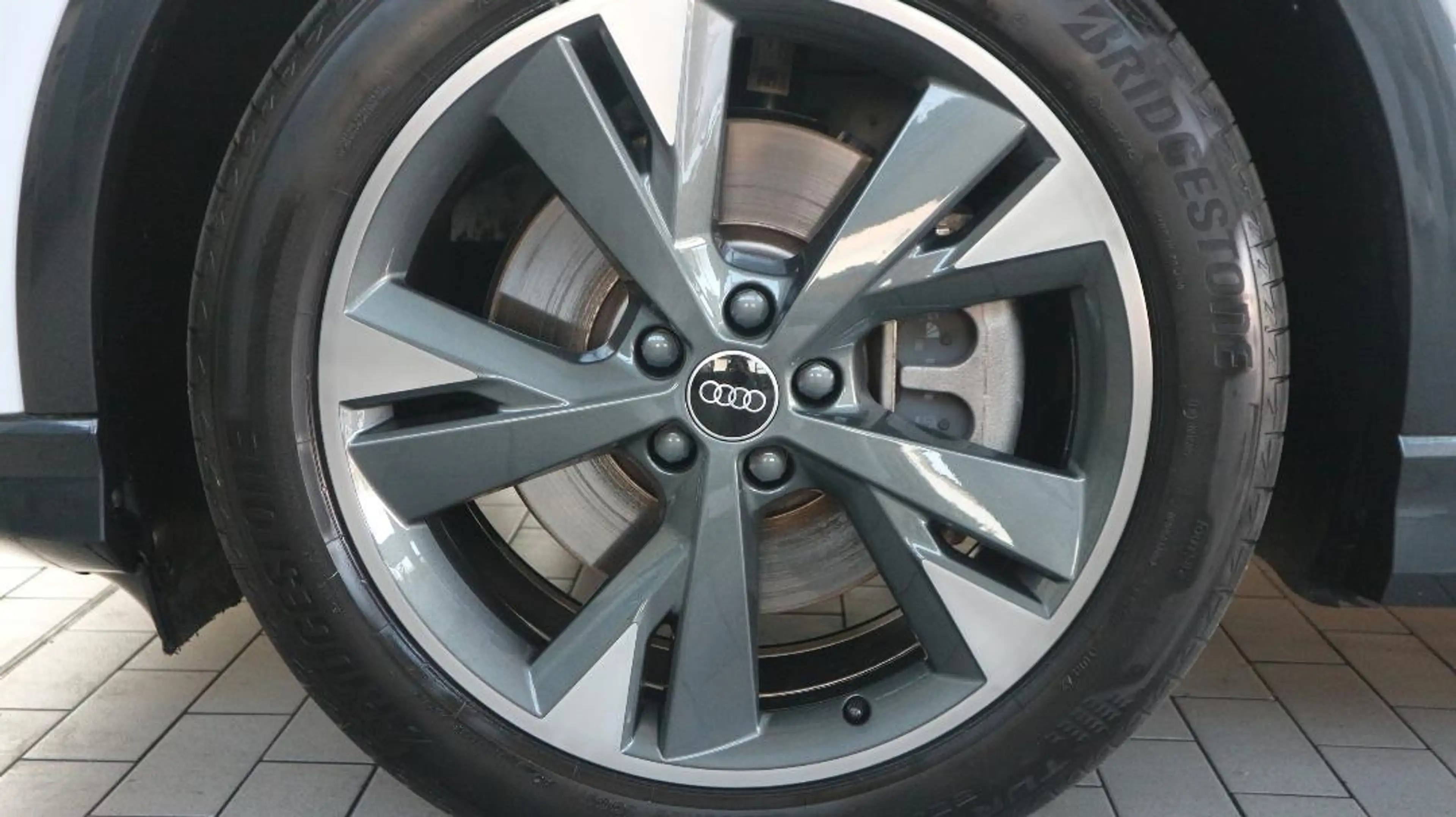 Audi Q4 e-tron 50 QUATTRO — photo 14