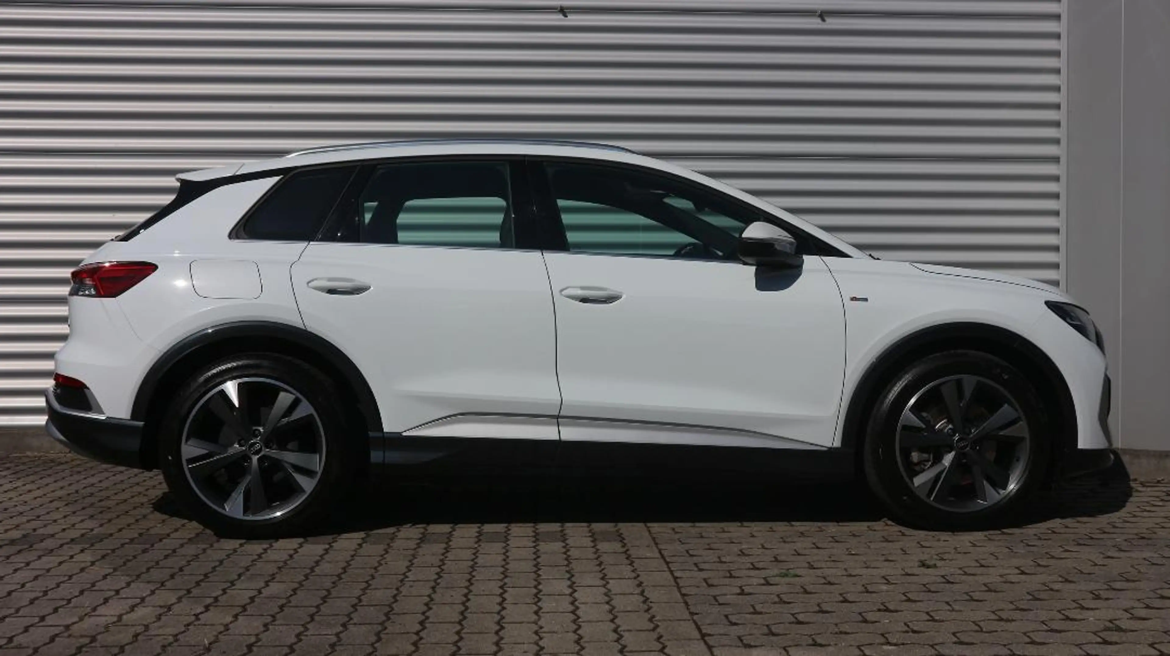 Audi Q4 e-tron 50 QUATTRO — photo 3