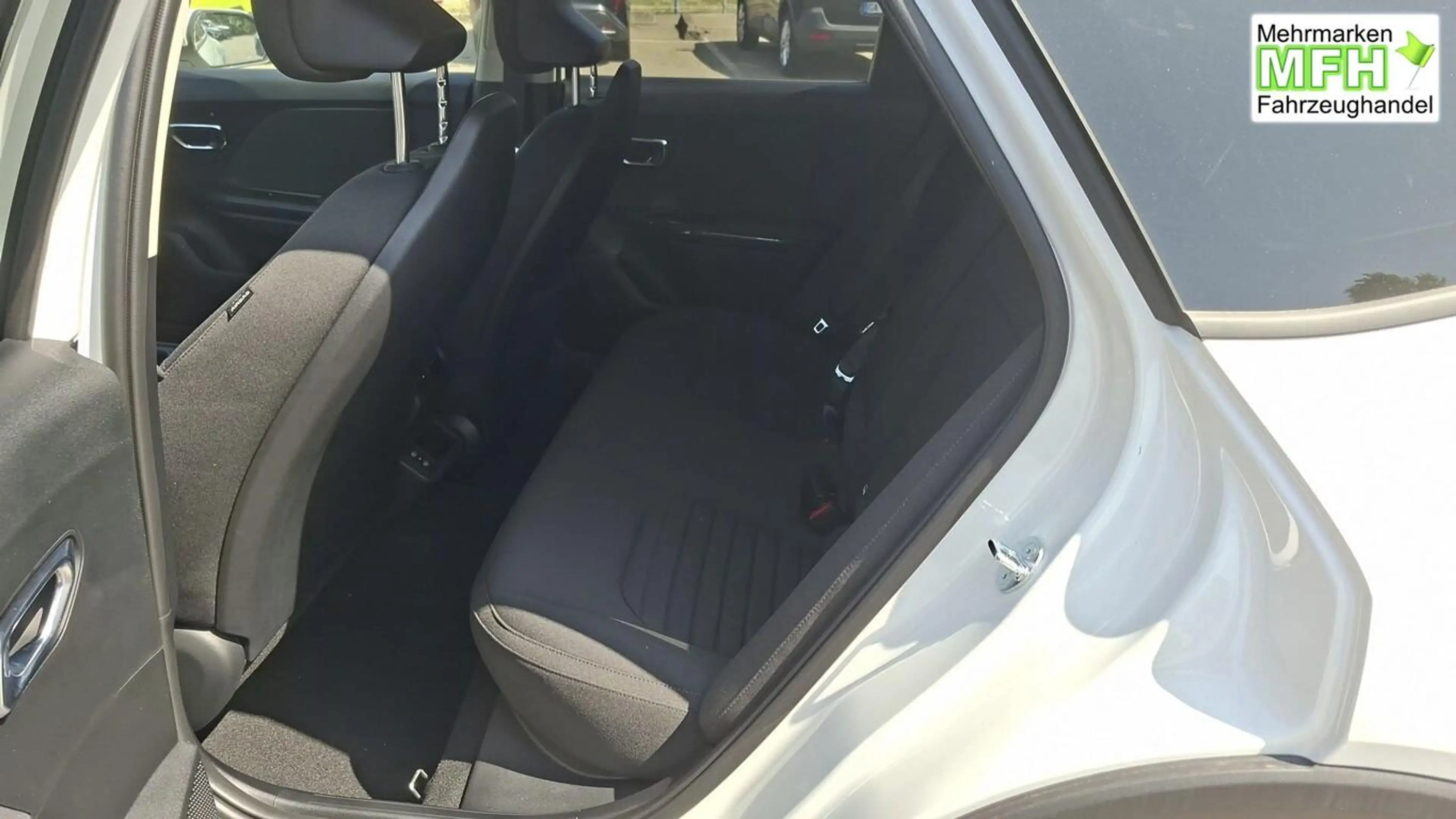Kia K4 Sportswagon SW Vision MT ACC LED Nav SHZ PrivG ... — photo 5
