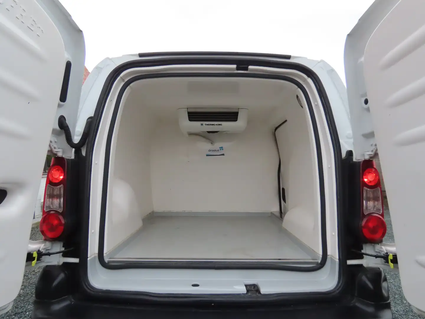 Peugeot Partner Partner 1.6 HDi 90 L2 FRIGO Blanc - 1