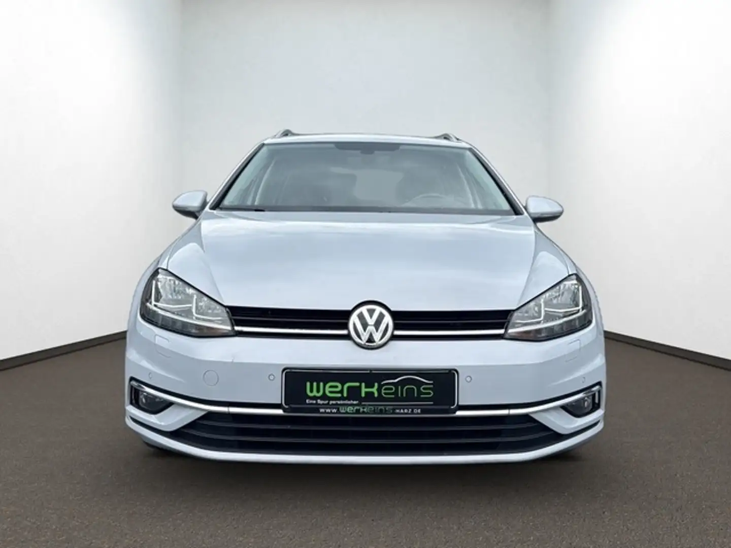 Volkswagen Golf Variant VII 1.6 TDI Join Navi SH LM *TÜV Ne Silber - 2