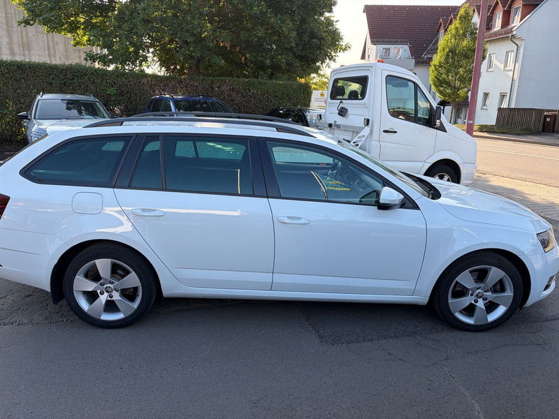 Skoda Octavia Combi Style — photo 4