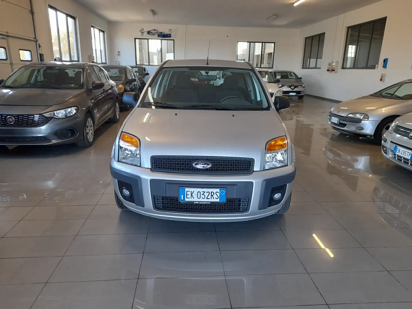 Ford Fusion Fusion II 2006 1.4 16v City 80cv Argento - 2
