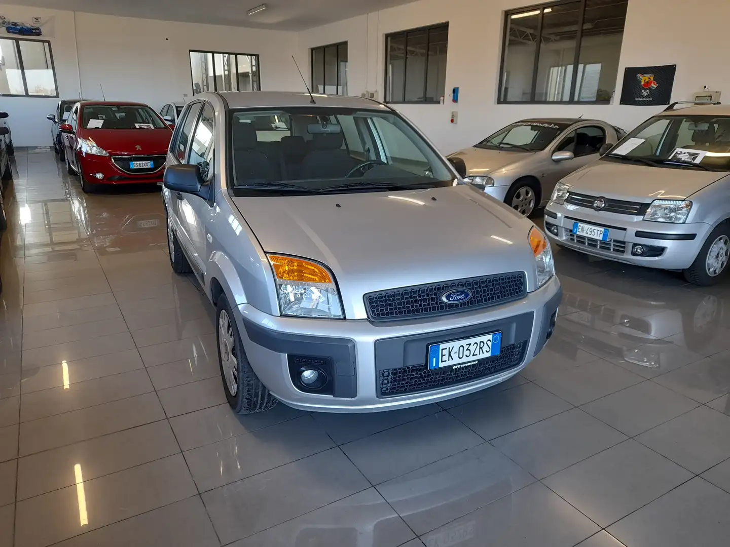 Ford Fusion Fusion II 2006 1.4 16v City 80cv Argento - 1