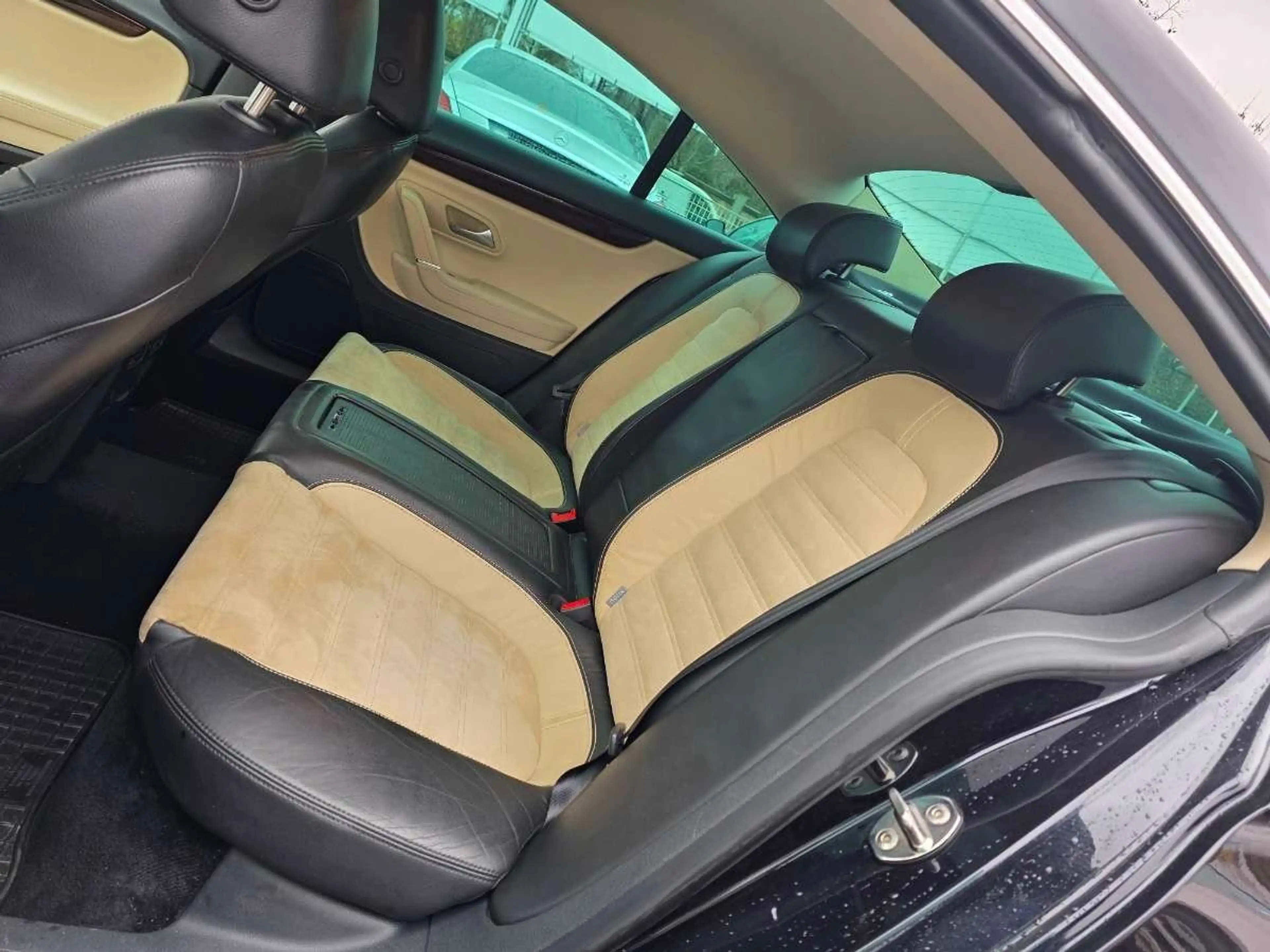 Volkswagen Passat CC Passat CC 2,0 TDI DPF DSG — photo 10