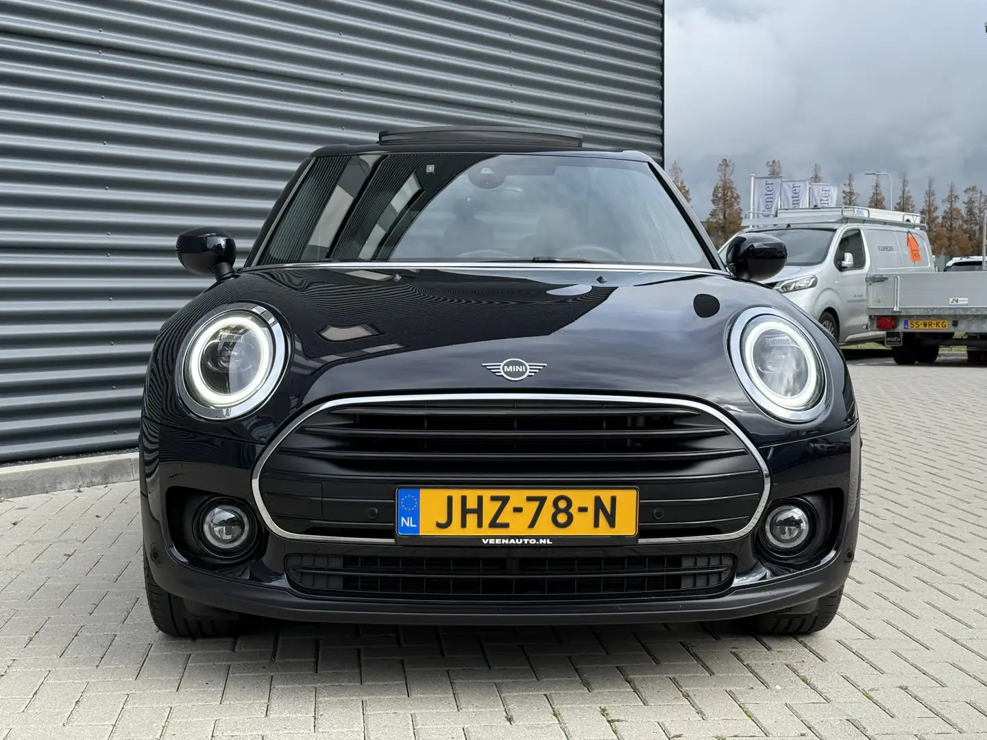 MINI Cooper Clubman 1.5 One Knightsbridge Pano/Camera/Apple/Leder/trek Blauw - 2