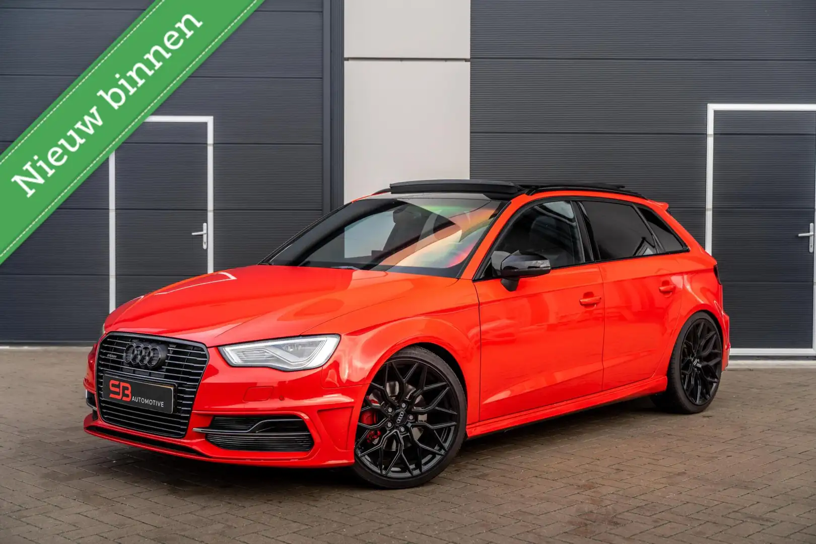 Audi A3 Sportback 1.4 e-tron PHEV S Line Leder|Pano|BOMVOL Rood - 1