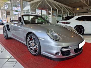 Turbo Cabrio NAVI LEDER CHRONO PZ-SCHECKHEFT