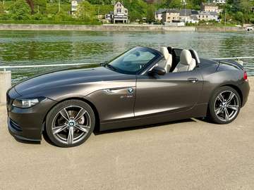 Z4 2.5iA sDrive23i