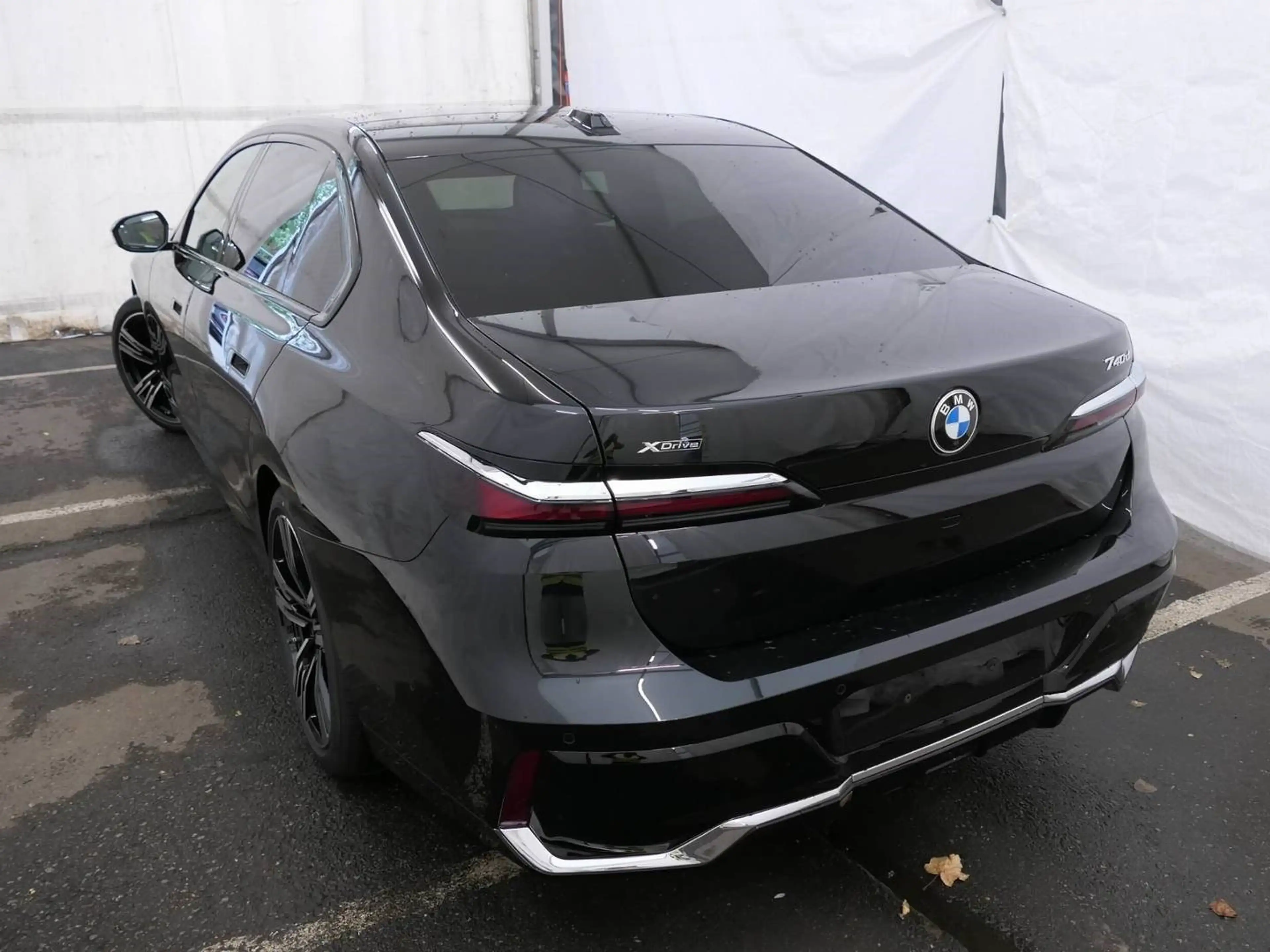 BMW 740 d xDrive Limo M Sport || Pano StndHzg HUD — photo 13