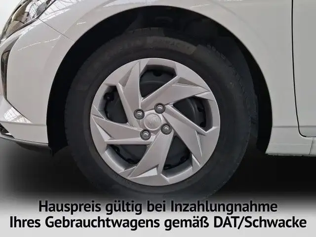 Hyundai I20 view 10