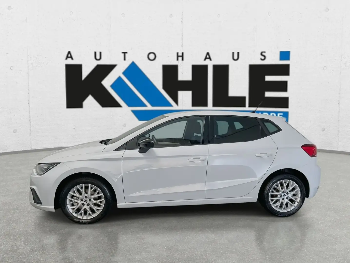 SEAT Ibiza 1.0 TSI DSG FR LED Virt PDC Facelift Weiß - 2