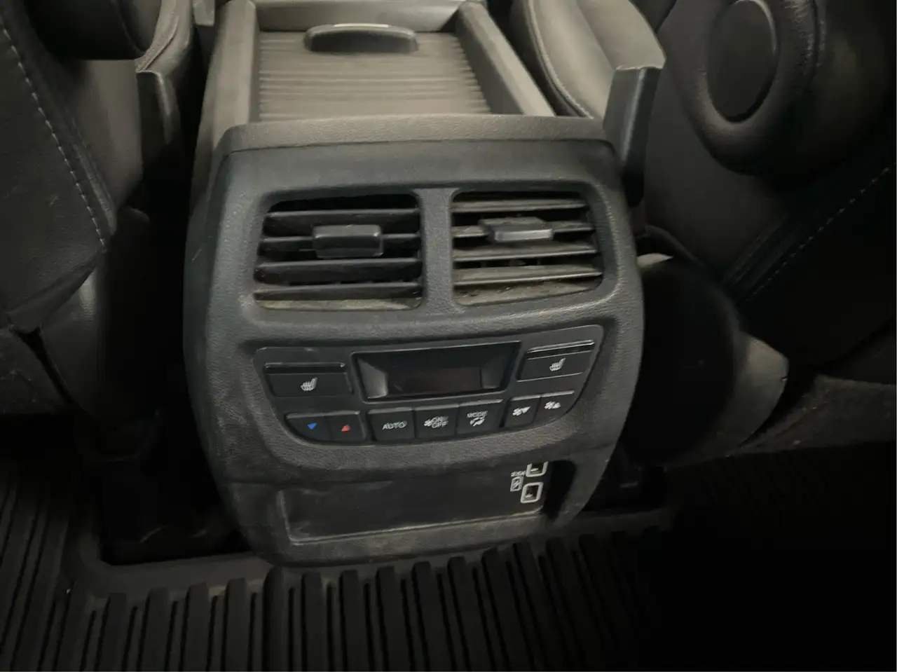 Honda Passport снимка Honda Passport
