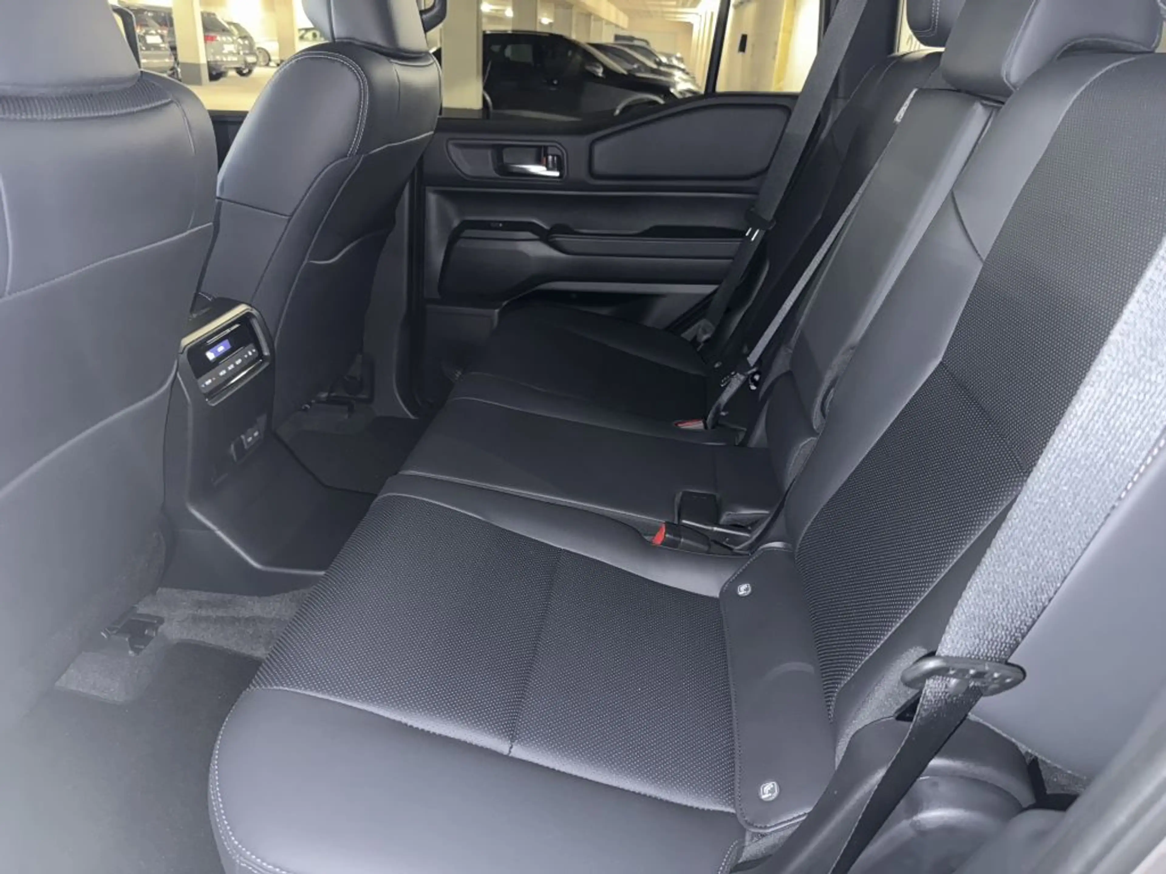 Toyota Land Cruiser 250 Mild-Hybrid Executive M2026,360°,ACC,sofort — photo 10