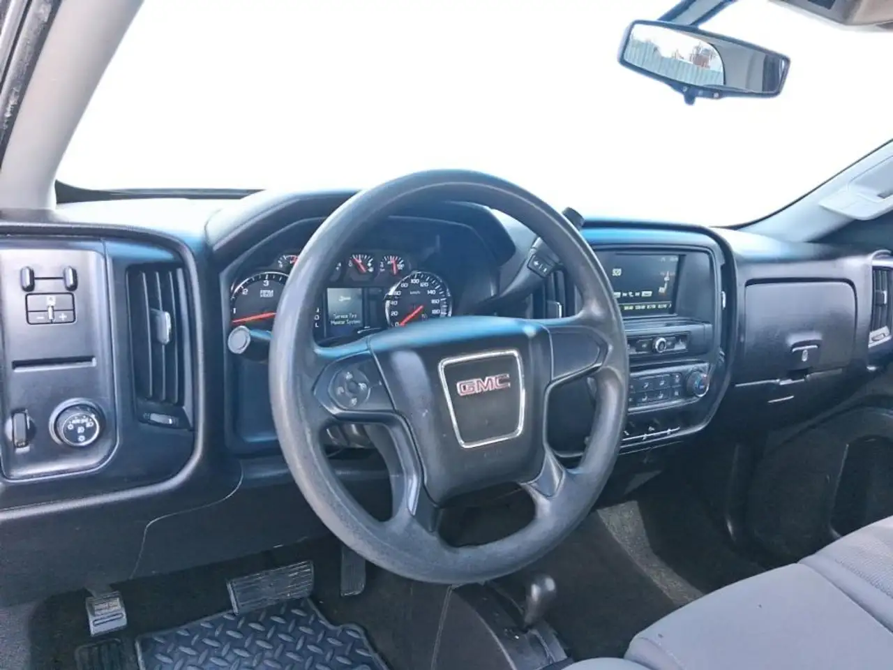 GMC Sierra 1500 снимка GMC Sierra 1500