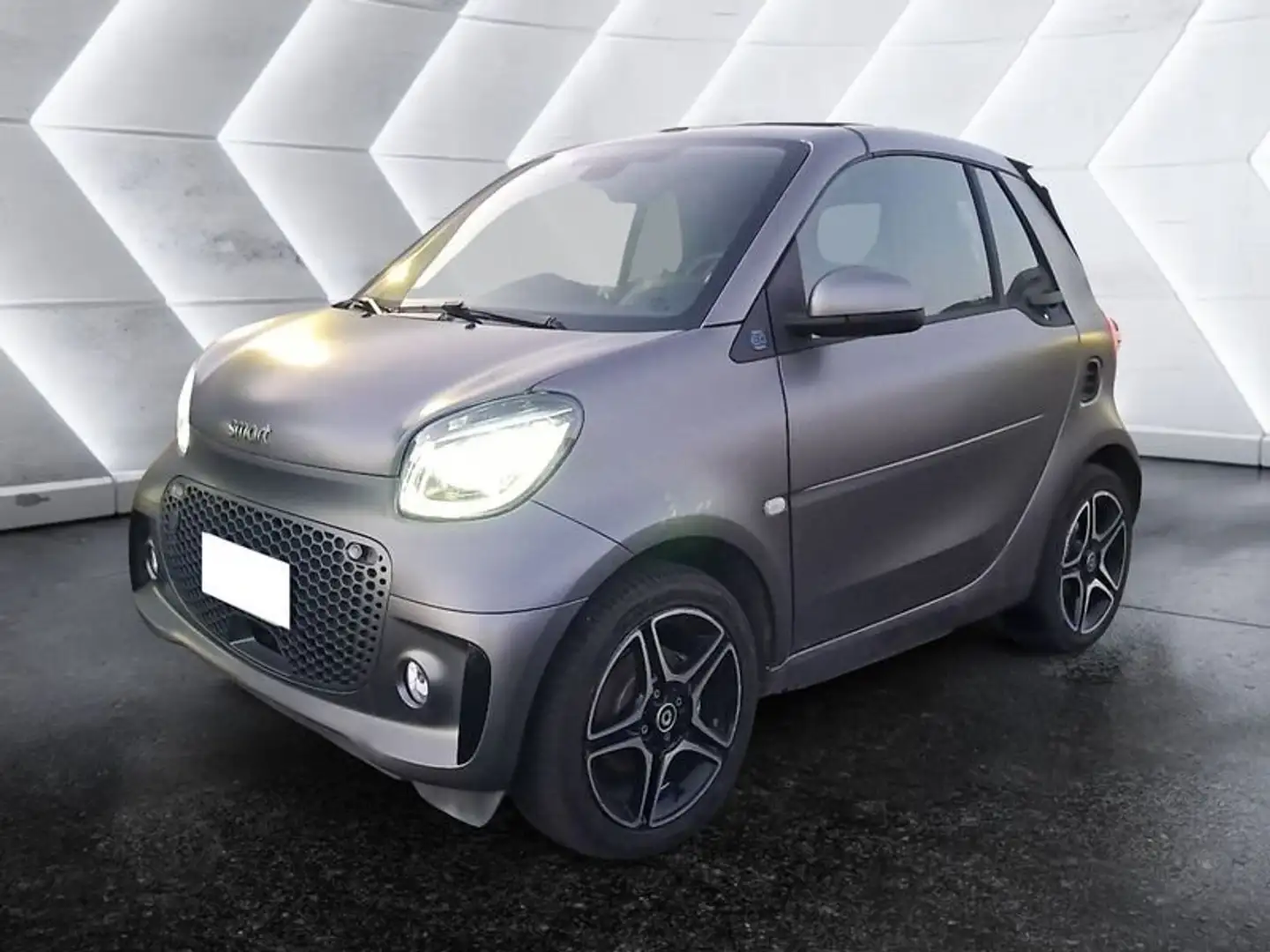 smart forTwo EQ cabrio Pulse Gris - 1