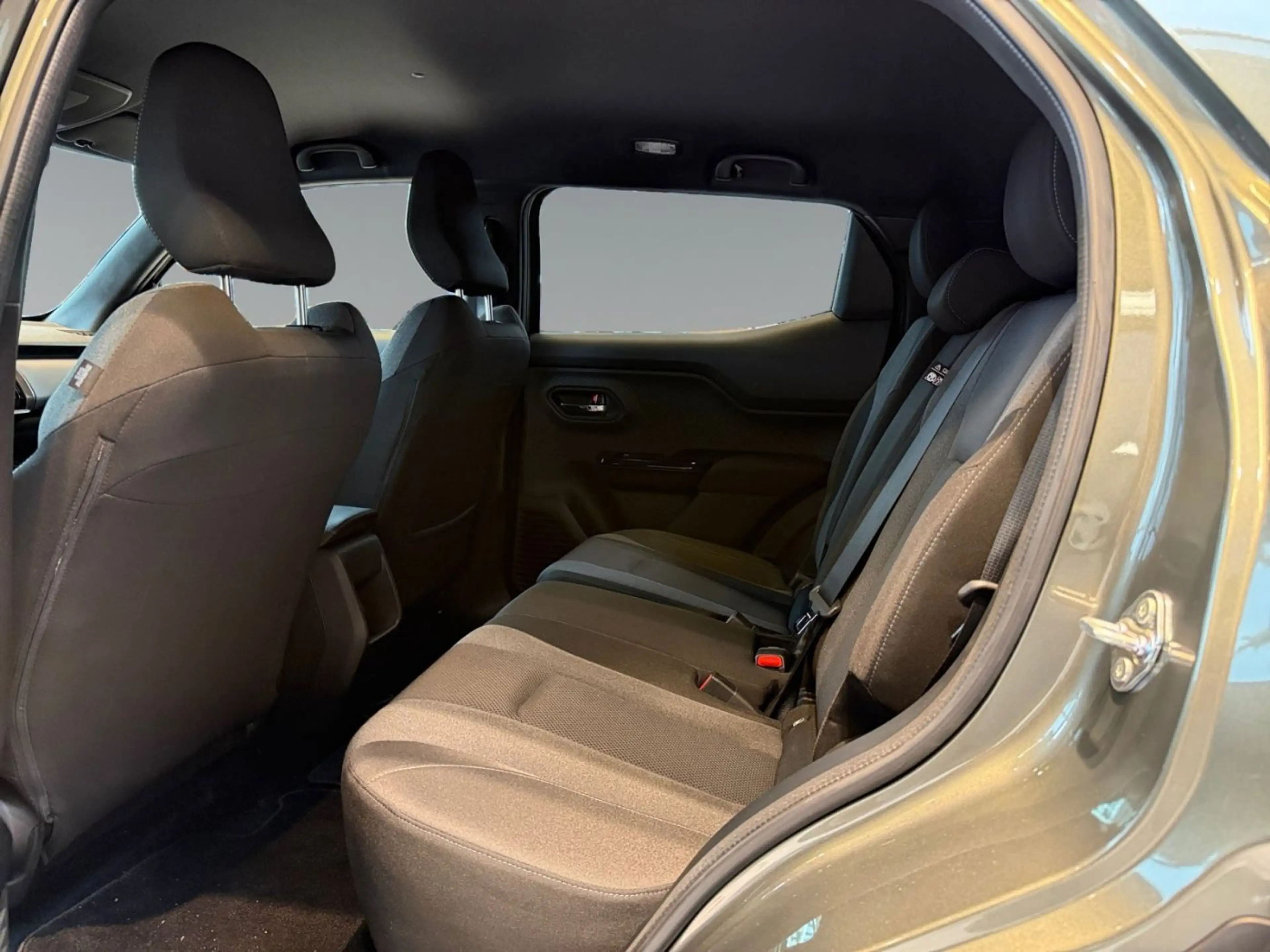 Toyota Urban Cruiser Teamplayer +förderfähig +div.Farben — photo 14