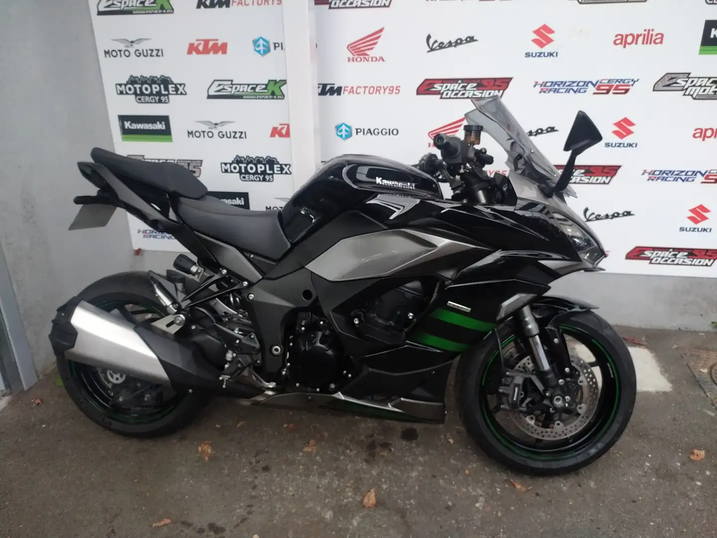 Kawasaki Ninja 1000SX Negro - 1