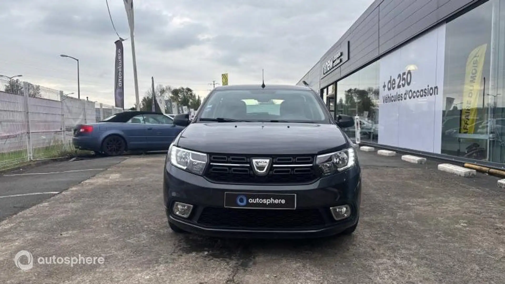 Dacia Sandero 1.0 SCe 65ch Essentiel - 2