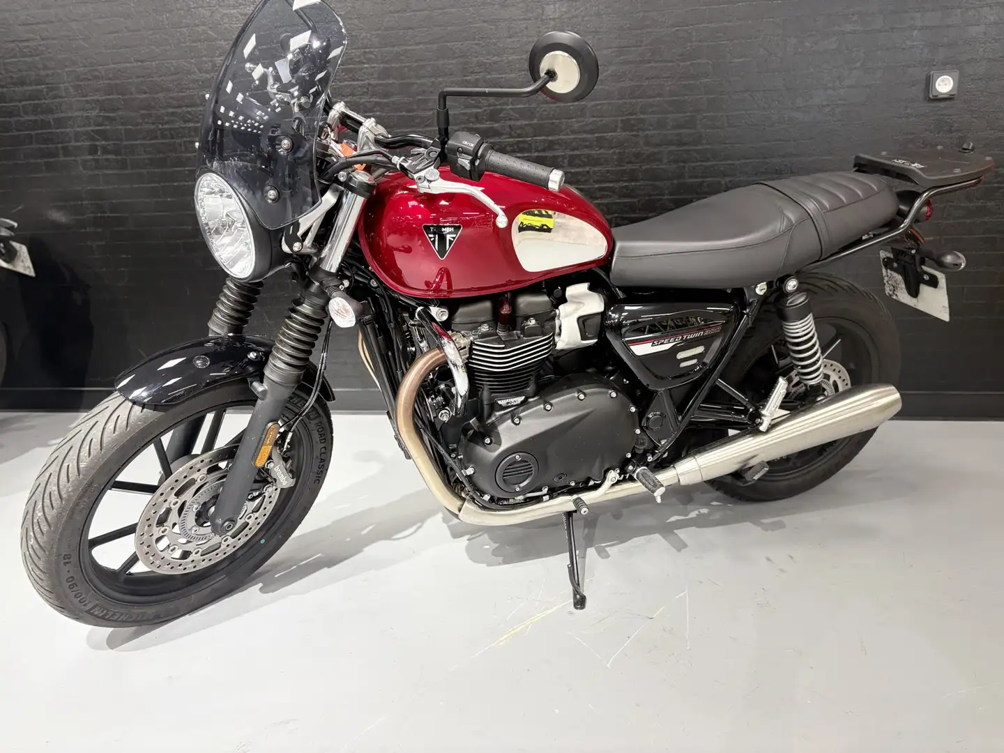 Triumph Speed Twin Roşu - 2