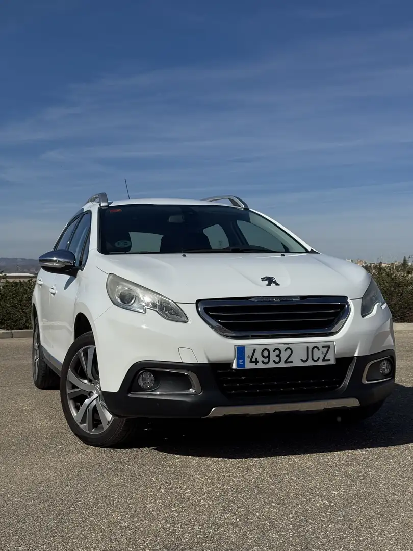 Peugeot 2008 1.2 PureTech S&S Allure 110 - 1